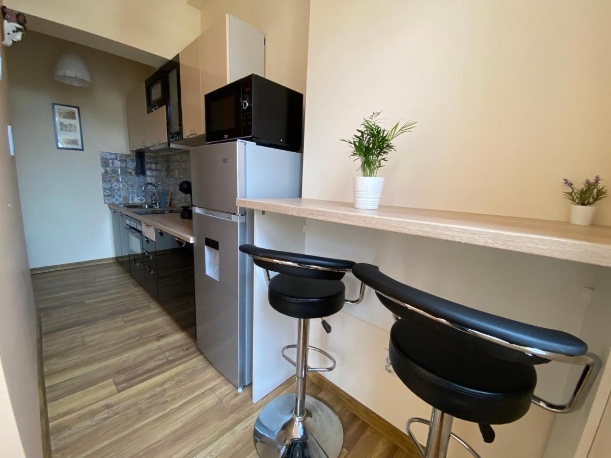 Cozy Apartment In Downtown Sofia - Tsar Samuil Street المظهر الخارجي الصورة